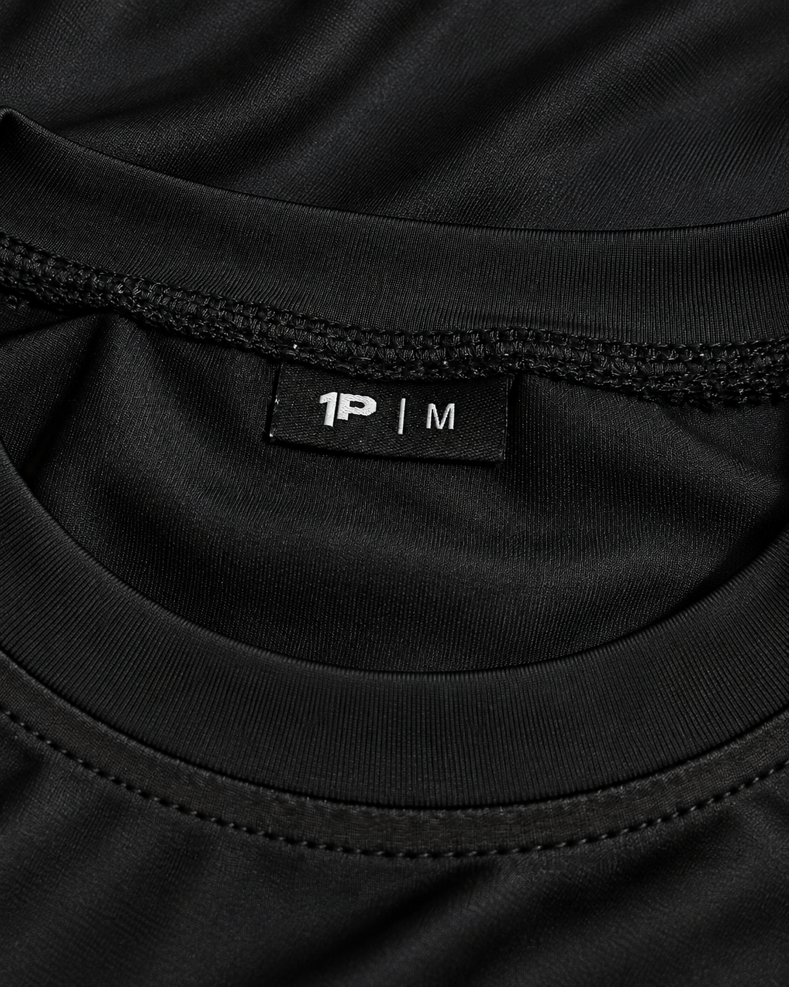 Camiseta Deportiva 1P - detalle cuello